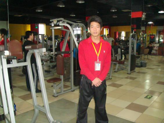 09级学生曹克刚在博雄健身（鲁谷店）教练部实习